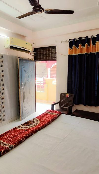 WhatsApp Image 2025-11-25 at 4.14.30 PM (1)